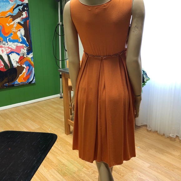 Dress - Picture 5 of 5